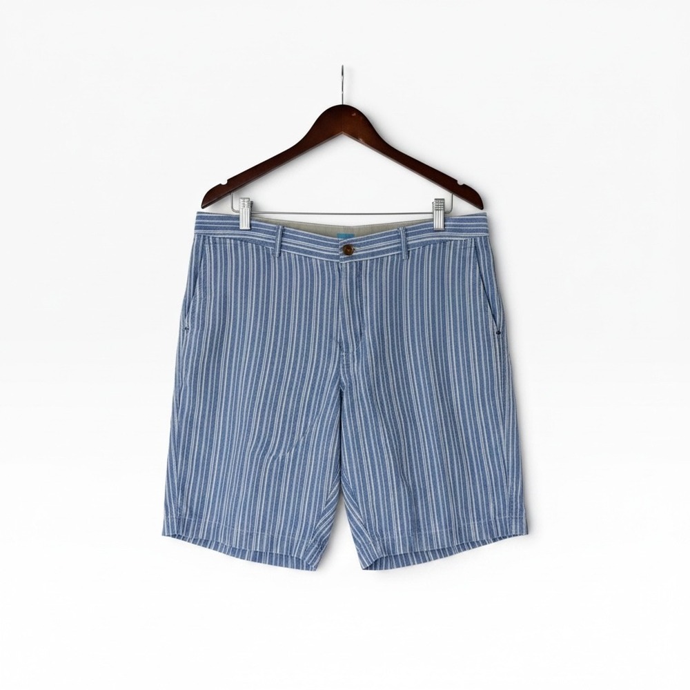 Tommy Bahama Mens 36 Blue White Striped Linen Blend Shorts Palm Tree Button